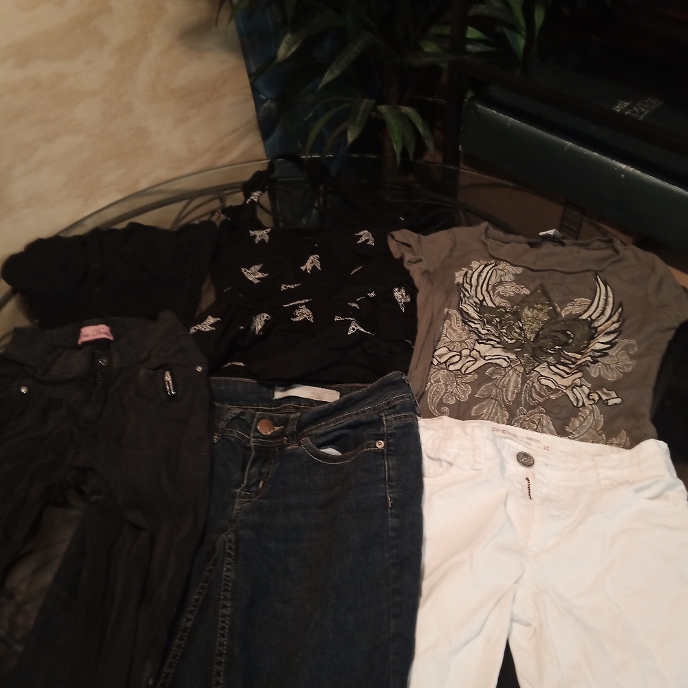 Girls clothes